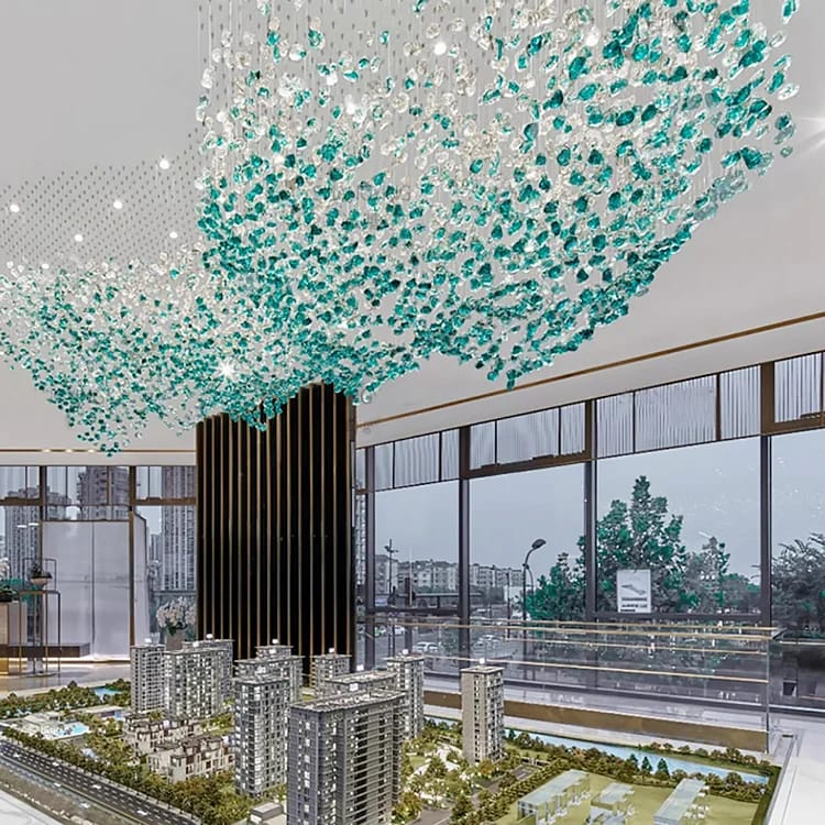 أحجار زجاجية ديكورية لتفصيل الثريات – Decorative Glass Stones for Custom Chandeliers